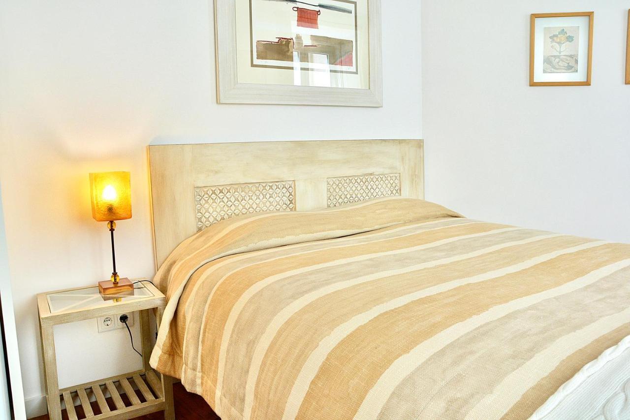 Bright And Spacious Three Bedroom Apt In The Heart Of Lisboa Exteriör bild