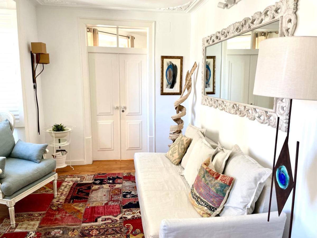 Bright And Spacious Three Bedroom Apt In The Heart Of Lisboa Exteriör bild