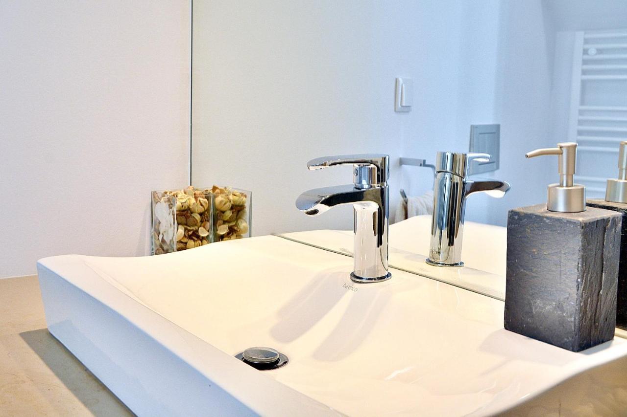Bright And Spacious Three Bedroom Apt In The Heart Of Lisboa Exteriör bild