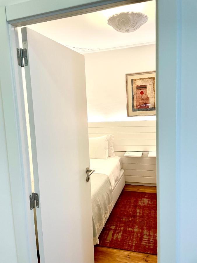Bright And Spacious Three Bedroom Apt In The Heart Of Lisboa Exteriör bild